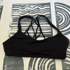 Lululemon free to be wild sports bra. Black size 6